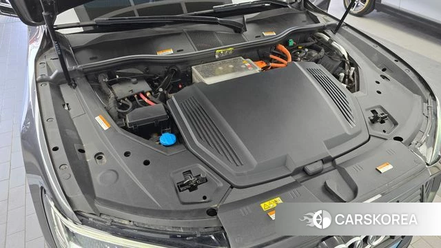 Audi e-Tron id 4835772 из Кореи 16