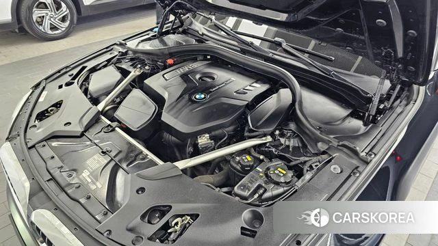 BMW 5 Series (G30) id 4416856 из Кореи 29