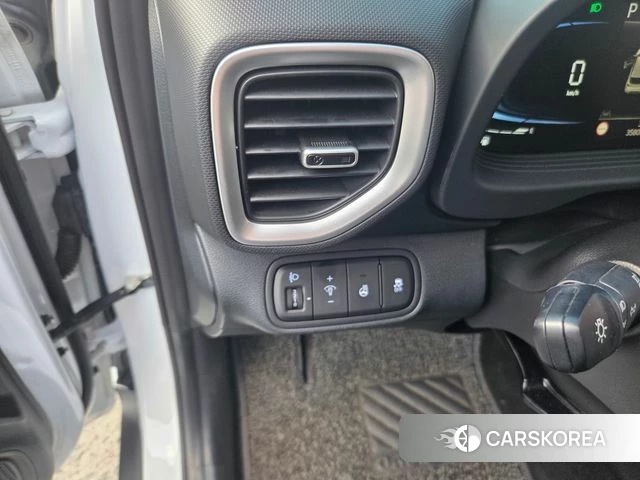 Hyundai Venue id 4571709 из Кореи 7