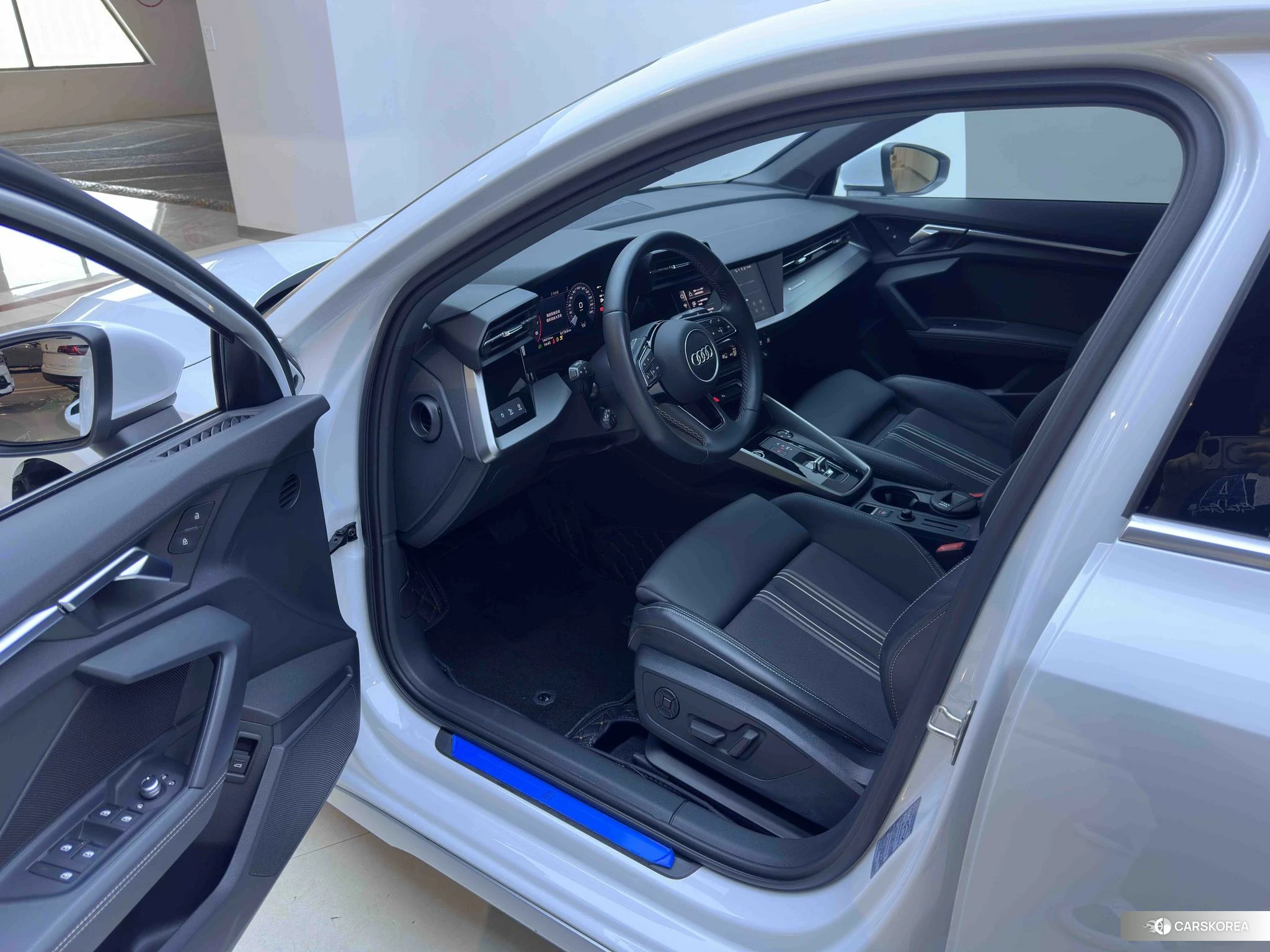 Audi A3 id 4498659 из Китая 16
