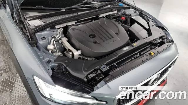 Volvo V60 Cross-Country 2nd Generation id 2707250 из Кореи 16