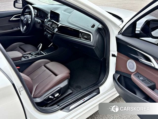BMW 1 series id 4273618 из Китая 8