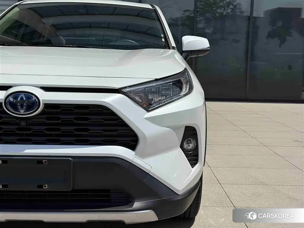 Toyota RAV4 id 4680612 из Китая 34