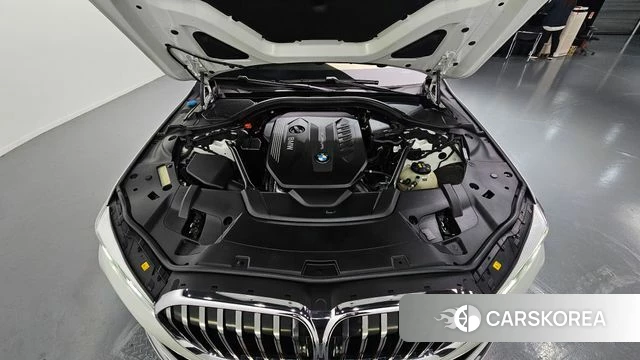 BMW 7 Series (G11) id 3893664 из Кореи 16