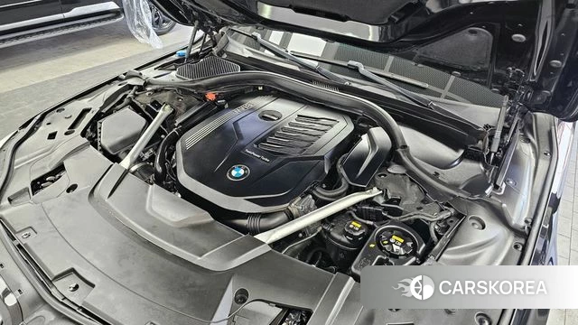 BMW 7 Series (G11) id 3942011 из Кореи 16