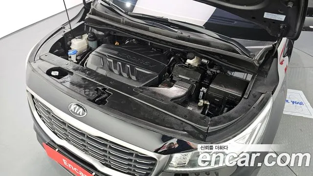 Kia The New Carnival id 2501455 из Кореи 16