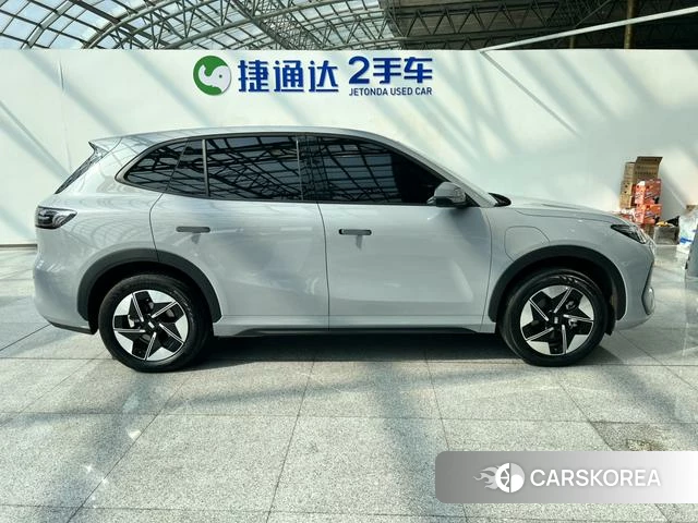 Geely Galaxy Galaxy E5 id 3908958 из Китая 26