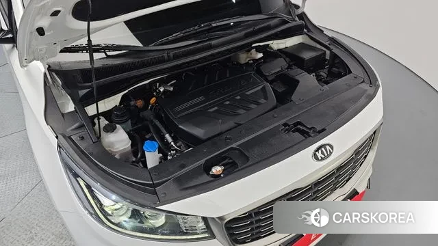 Kia The New Carnival id 3601579 из Кореи 16