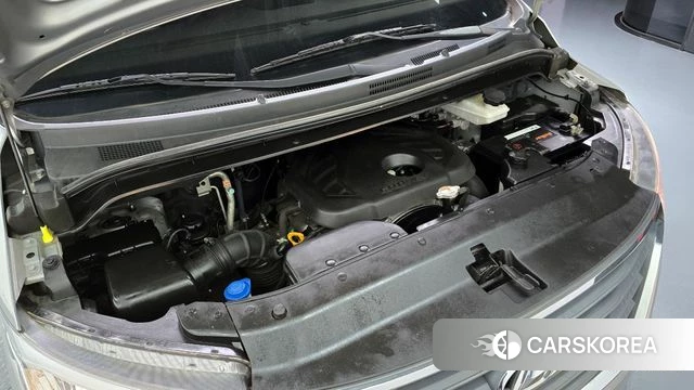 Hyundai The New Grand Starex id 3867051 из Кореи 16