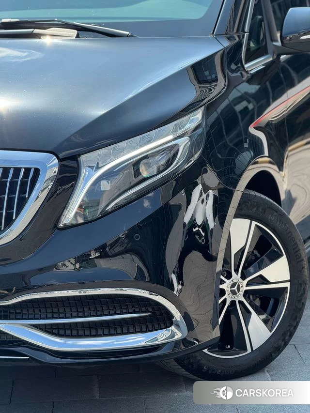 Mercedes-Benz V-class id 4300327 из Китая 12