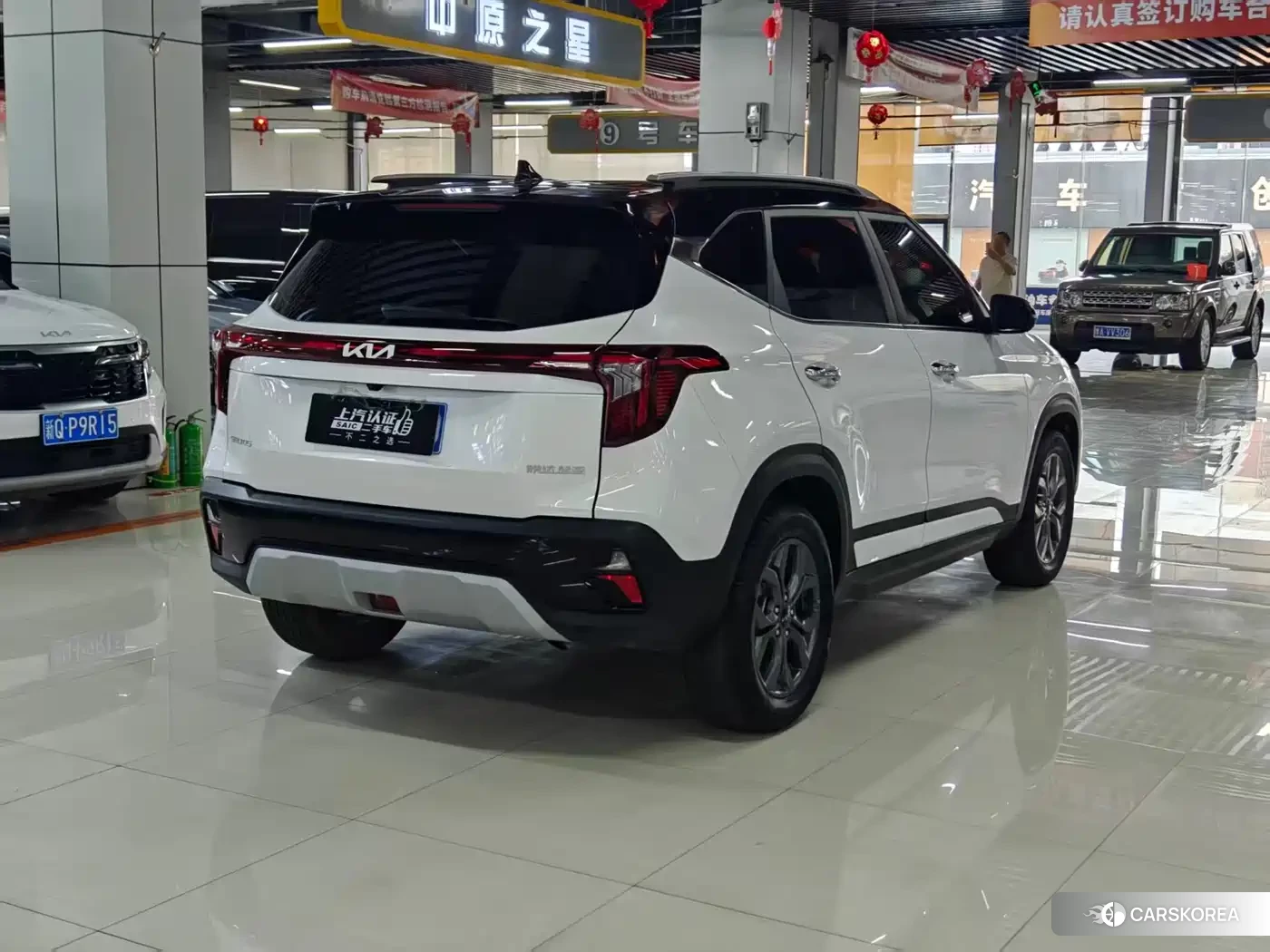 Kia Seltos 2024 Белый из Китая, фото 6