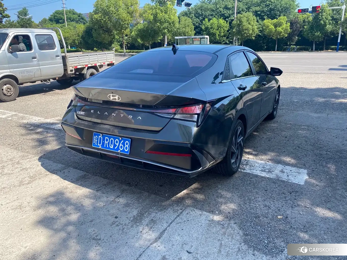 Hyundai Elantra id 4576405 из Китая 10