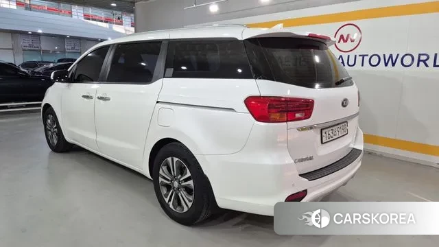 Kia The New Carnival id 3778651 из Кореи 16