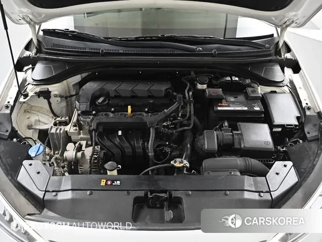 Hyundai The New Avante AD id 3013402 из Кореи 16