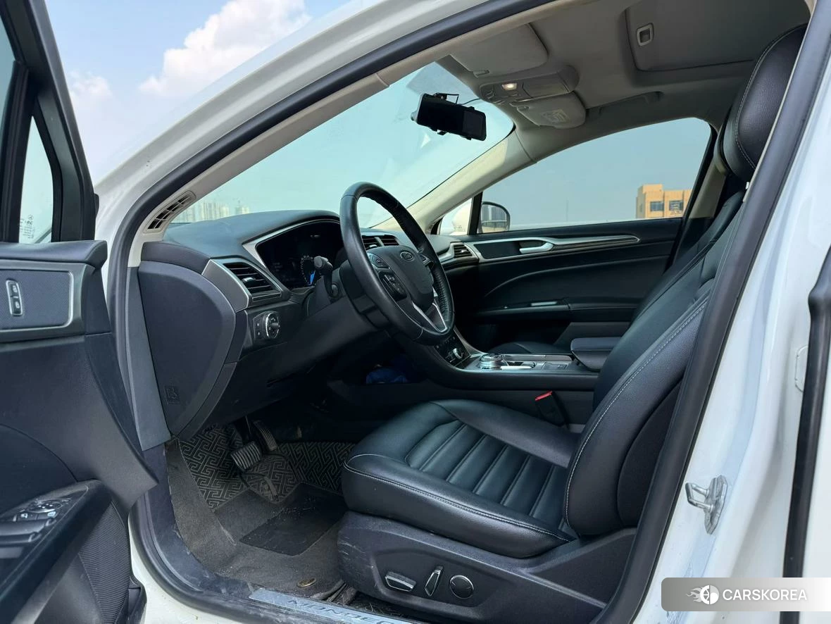 Ford Mondeo 2020 Белый из Китая, фото 6