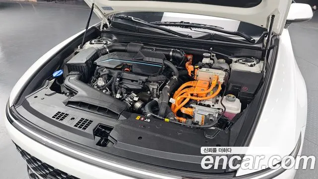 Hyundai Grandeur Hybrid (GN7) id 2686653 из Кореи 16