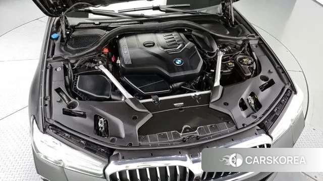 BMW 5 Series (G30) id 3012043 из Кореи 16