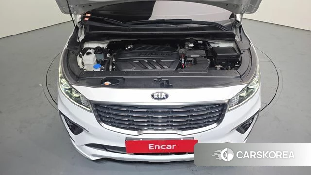 Kia The New Carnival id 3828531 из Кореи 16