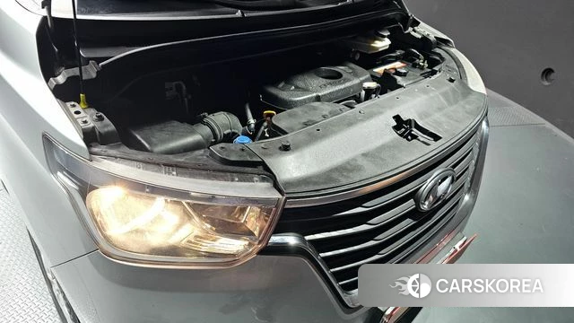 Hyundai The New Grand Starex id 3899706 из Кореи 16