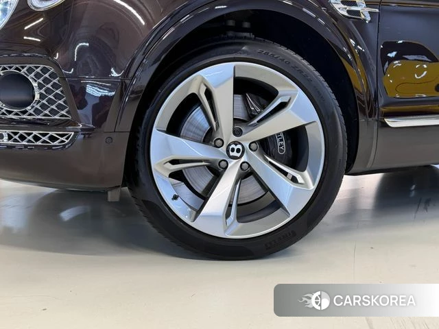 Bentley Bentayga id 4772637 из Кореи 16