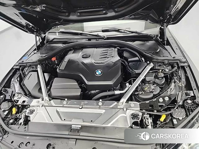 BMW 4 Series (G22) 2023 Черный из Кореи, фото 6