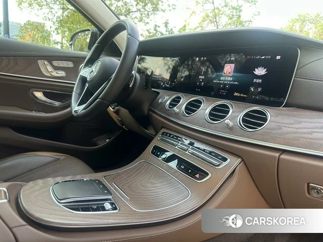 Mercedes-Benz E-class id 4265970 из Китая 12