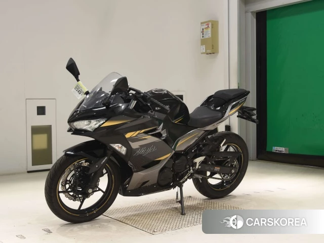 Проданный Kawasaki NINJA 400 2022 из Японии, фото 4