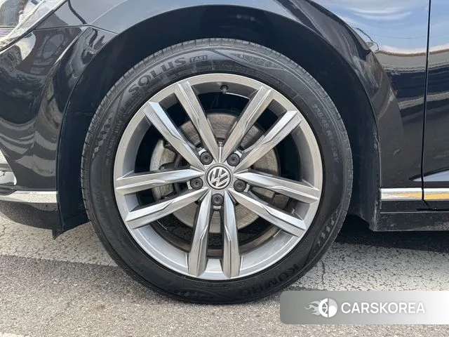 Volkswagen Passat GT (B8) id 3391693 из Кореи 15