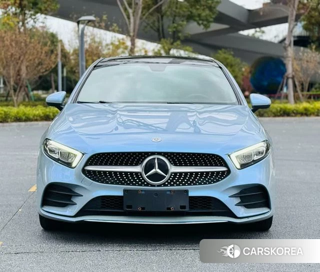 Mercedes-Benz Class A 2020 Синий из Китая, фото 6