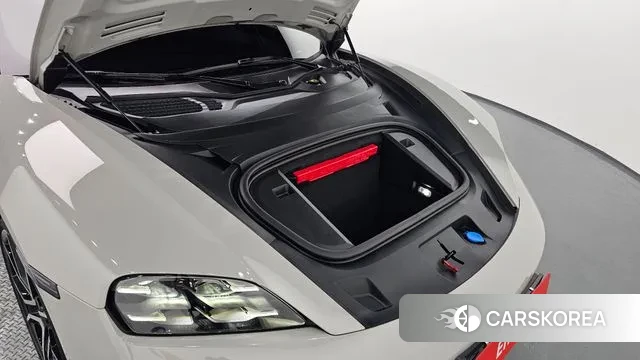 Porsche Taycan id 3674572 из Кореи 16