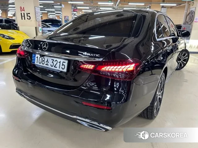 Mercedes-Benz E-Class W213 id 3621706 из Кореи 13