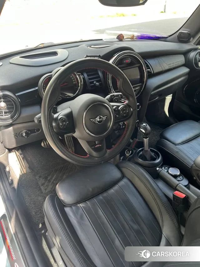 Mini Cooper S id 3000290 из Кореи 10