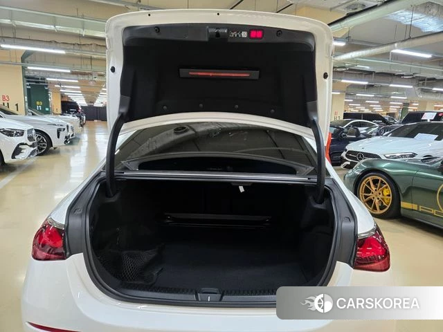 Mercedes-Benz E-Class W214 id 4016964 из Кореи 16