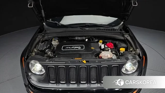 Jeep Renegade id 3748350 из Кореи 16