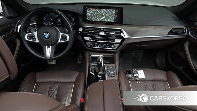 BMW 5 Series (G30) id 4445804 из Кореи 31