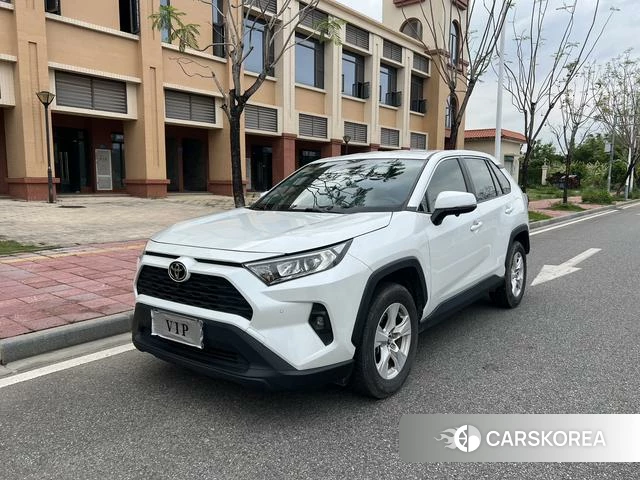 Toyota RAV4 Rongfang 2024 Белый из Китая, фото 6