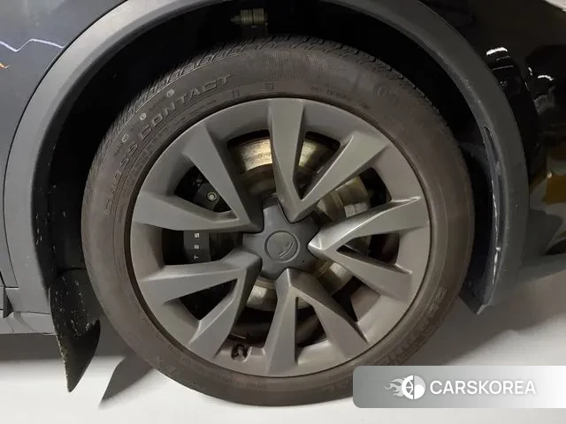 Tesla Model X id 3235765 из Кореи 11