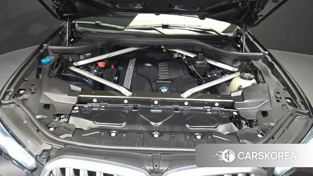BMW X6 (G06) id 4754408 из Кореи 32