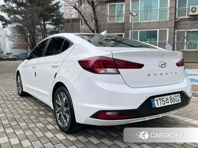 Hyundai The New Avante AD id 3499784 из Кореи 16