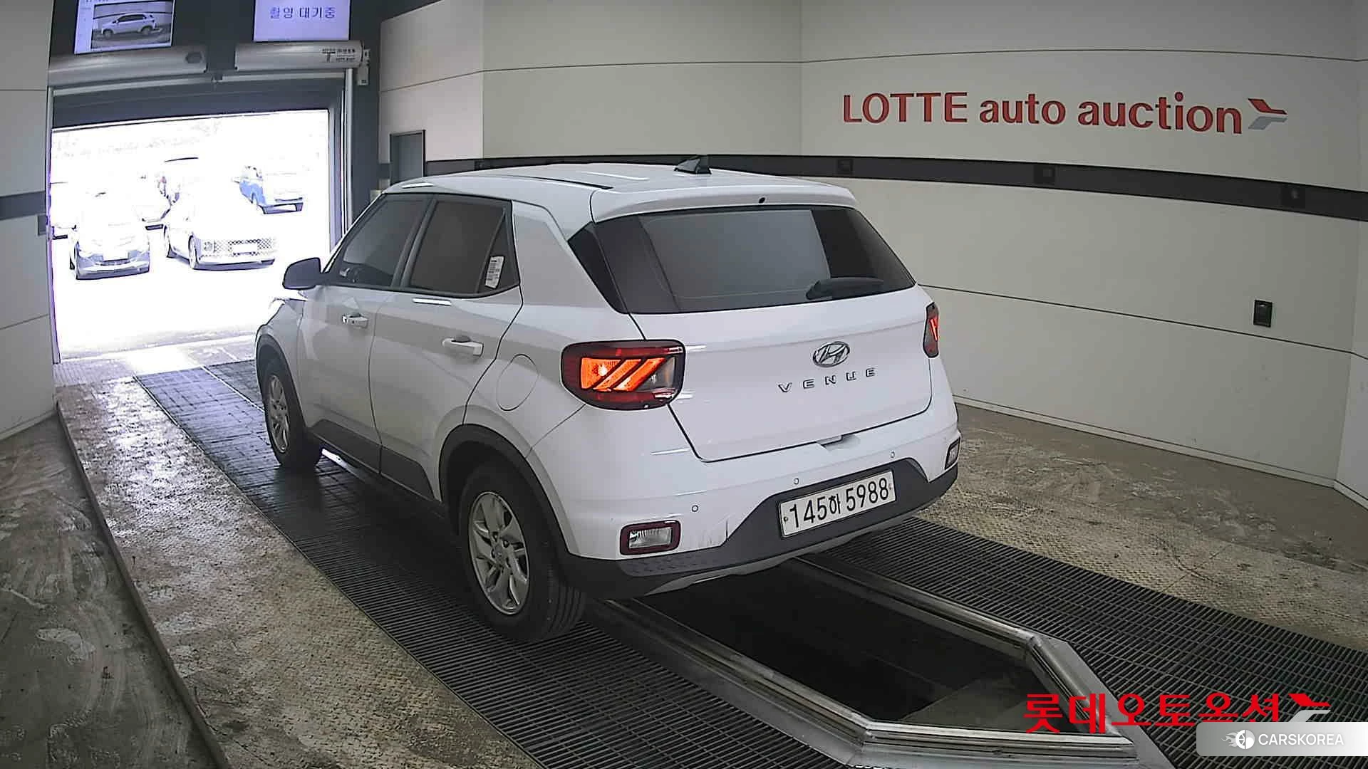 Hyundai Venue id 3888322 из Кореи 32