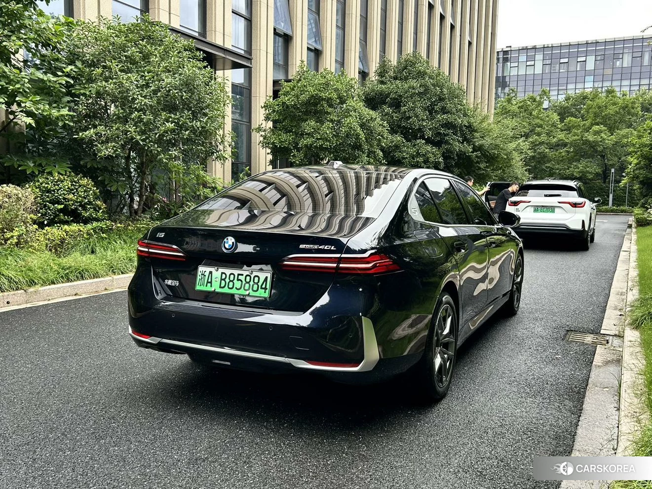 BMW i5 id 4510767 из Китая 10