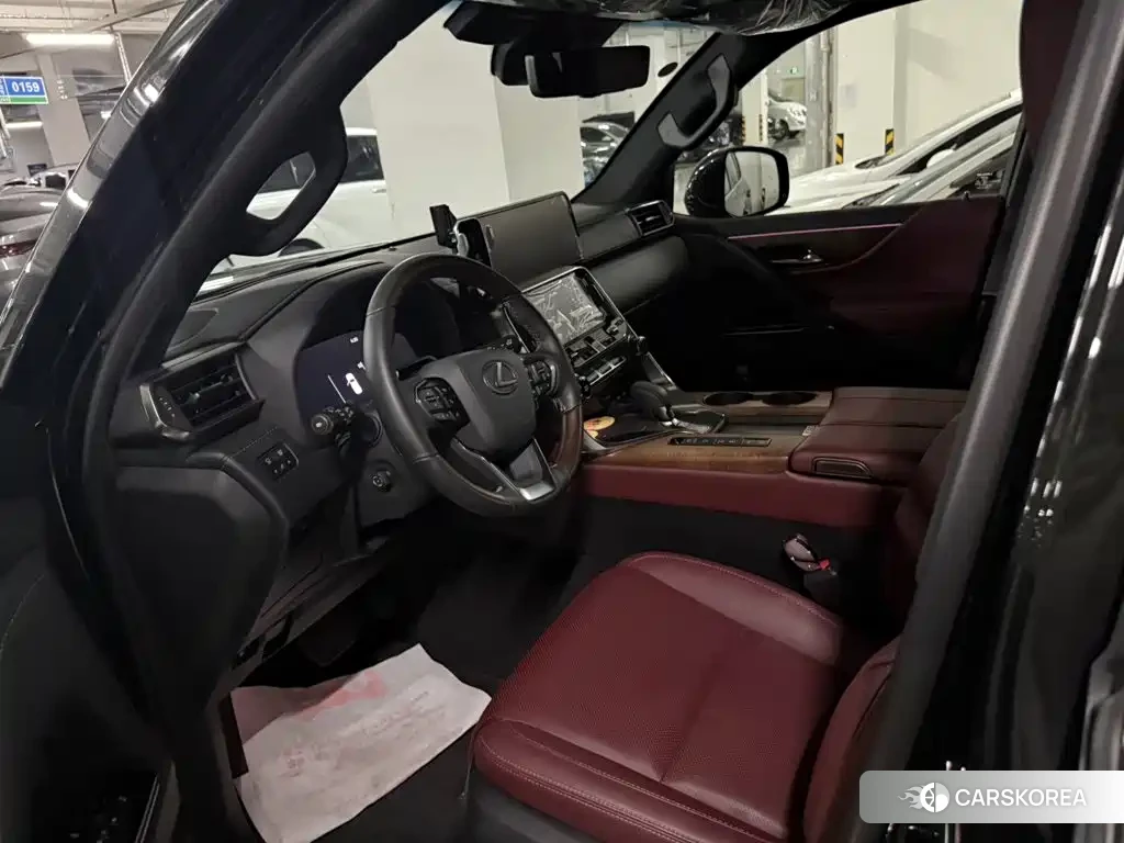 Lexus LX 2025 Черный из Китая, фото 6