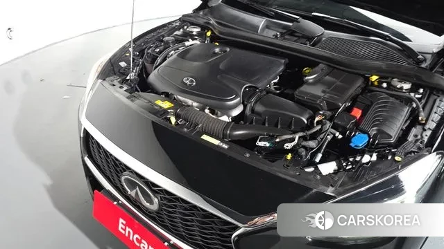 Infiniti Q30 id 2976874 из Кореи 16