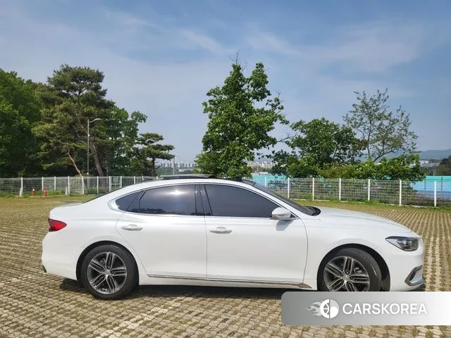 Hyundai Grandeur IG id 2986918 из Кореи 15