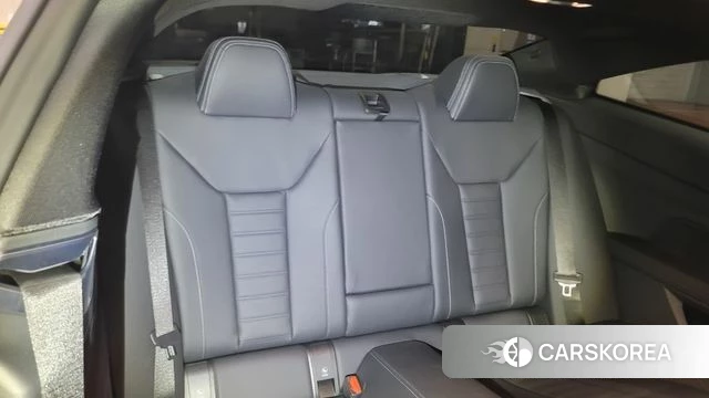 BMW 4 Series (G22) 2023 Черный из Кореи, фото 6