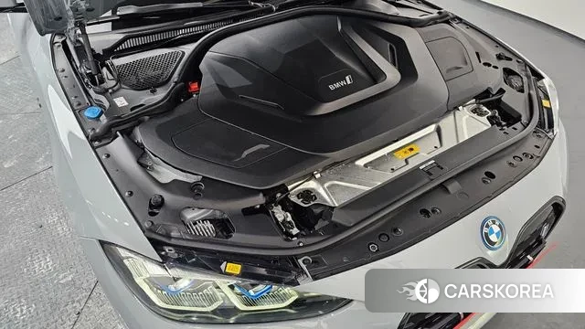 BMW i4 id 3600300 из Кореи 16