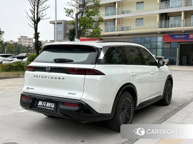 Nissan Exploring the land 2025 Белый из Китая, фото 6