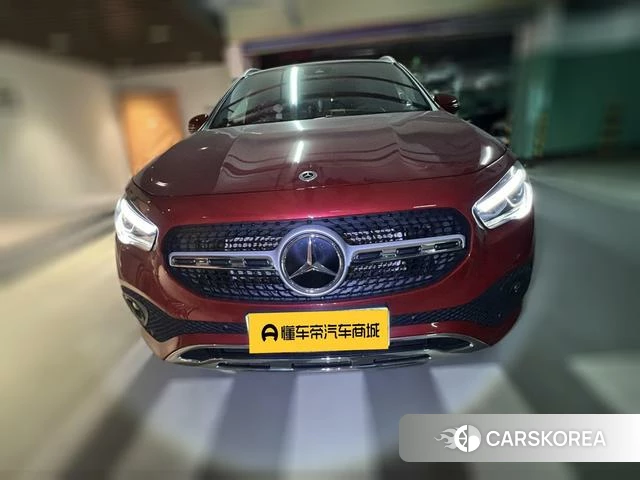 Mercedes-Benz GLA 2023 Красный из Китая, фото 6