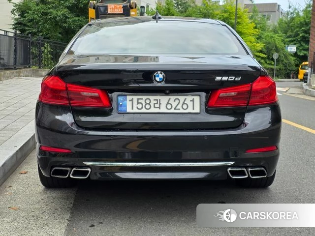 BMW 5 Series (G30) id 4536742 из Кореи 16