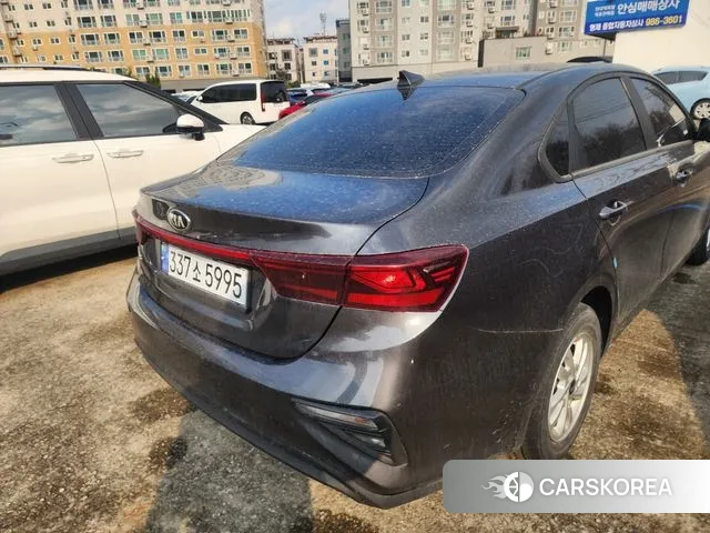 Kia Come New K3 id 3509168 из Кореи 9